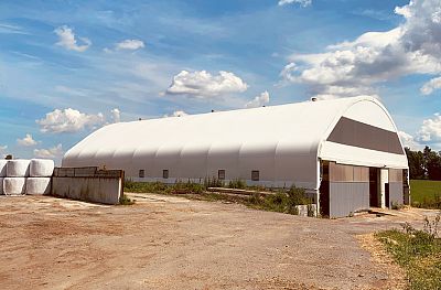 Cattle stabling of Beneš, Lipice